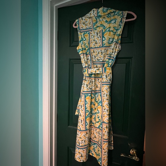 🍋Host Pick 🍋Chole + Rene Lemon dress - Picture 9 of 9